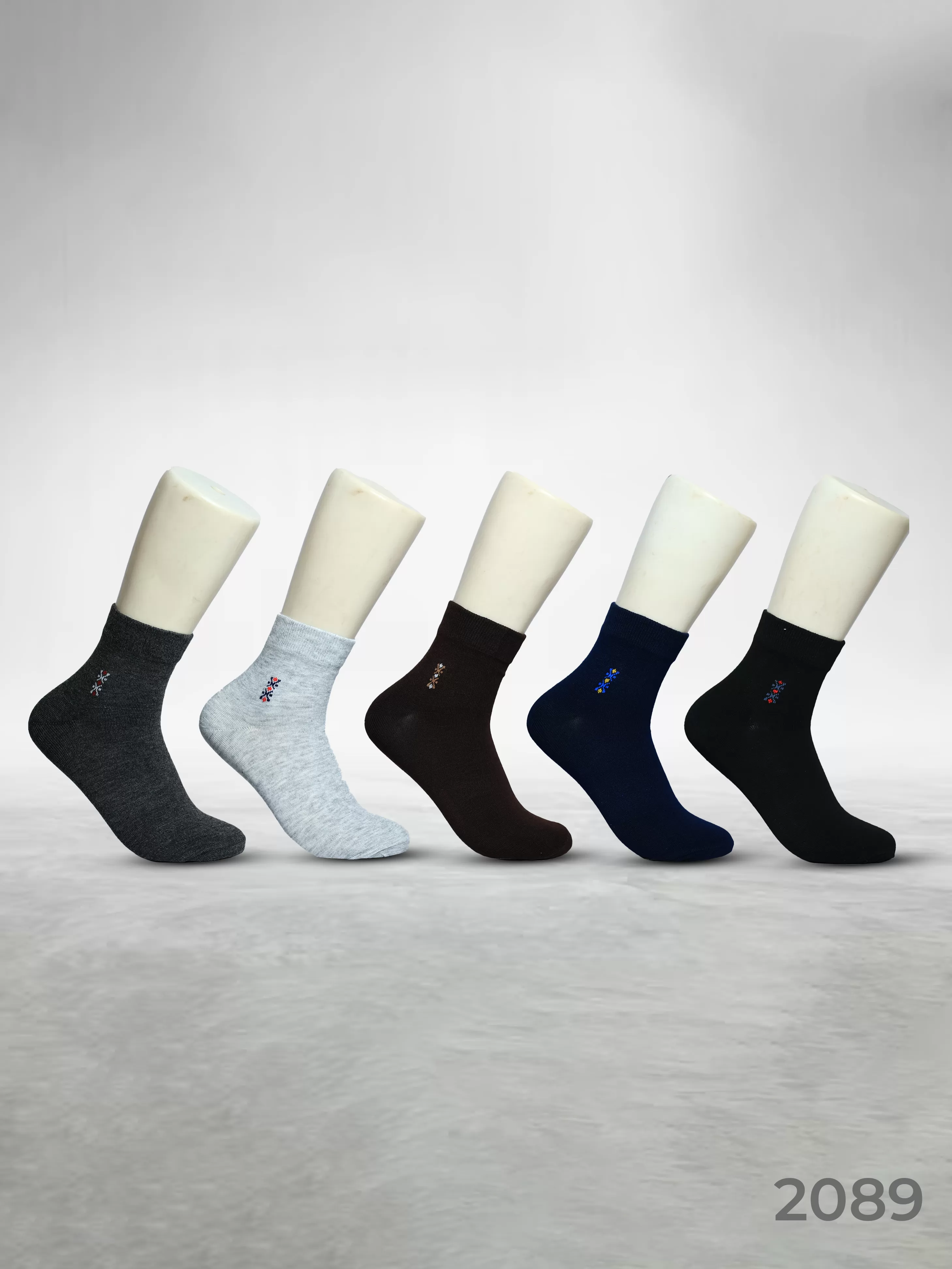 Footies Mens Cotton Rich Socks Ankle pack of 5(Design)