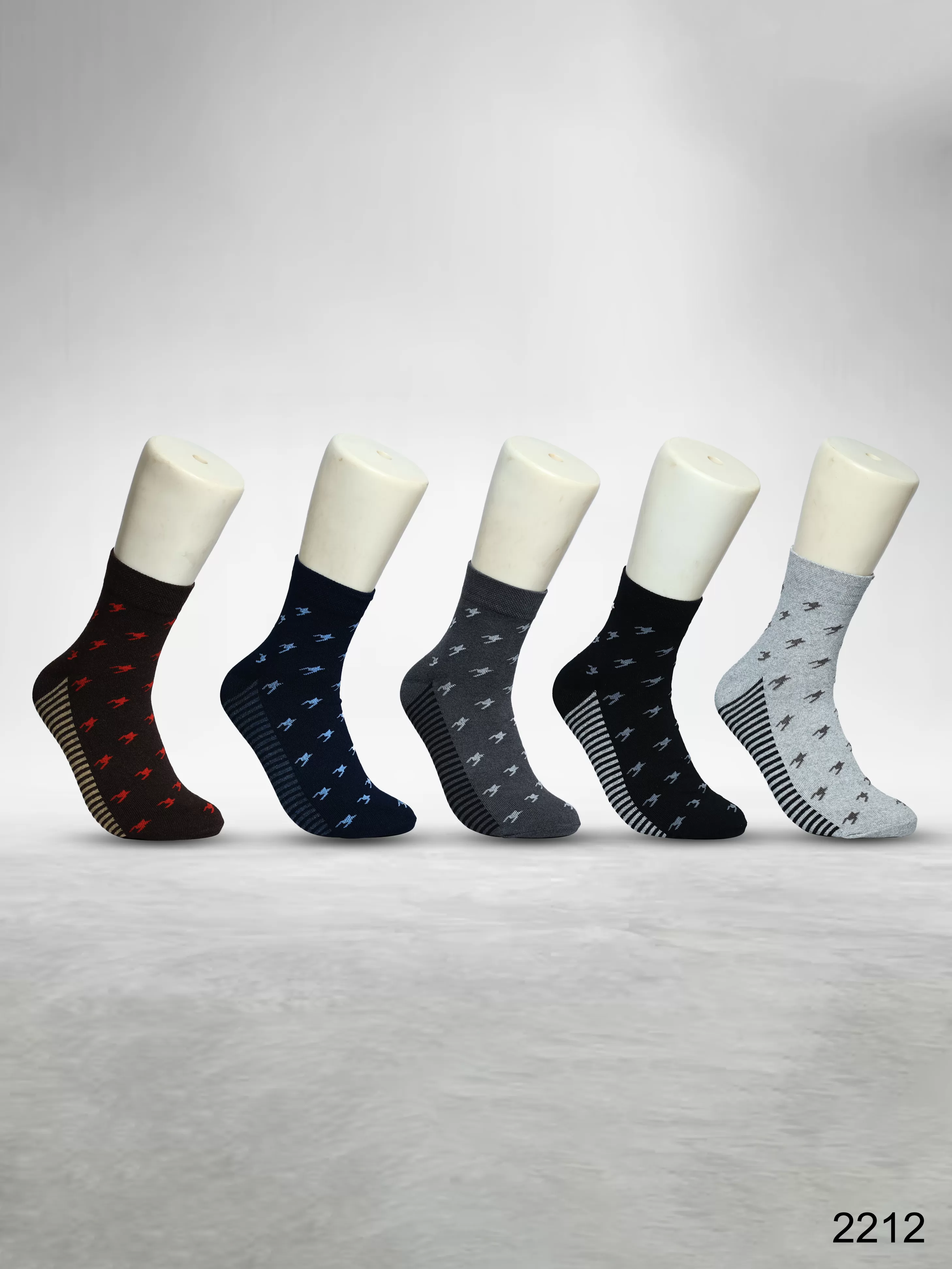 Footies Mens Fine Cotton Socks Ankle pack of 5 (Design)